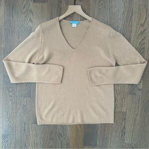 White + Warren 100% Cashmere V-Neck Long Sleeve Sweater in Camel Size Large